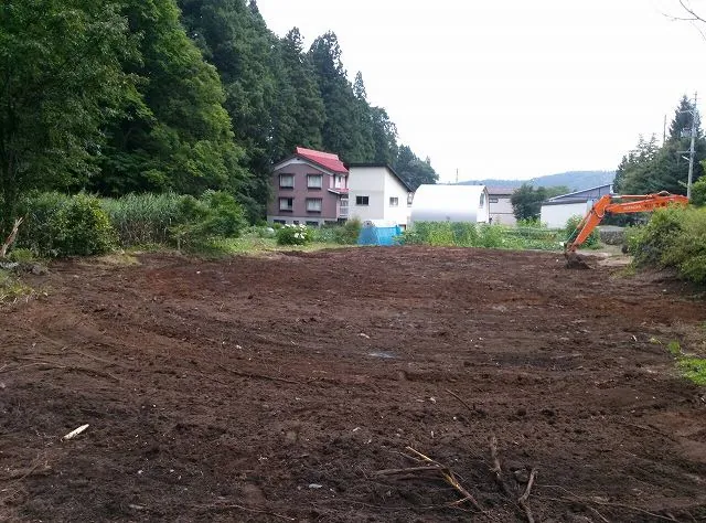 雪で屋根が凹んだ空き家(56坪)の解体後